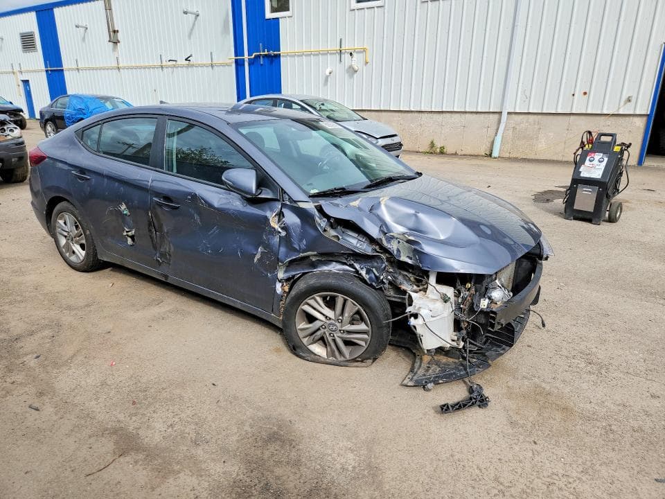 2019 HYUNDAI ELANTRA SEL 4