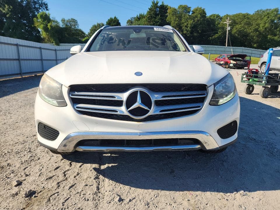 2017 MERCEDES-BENZ GLC 300 5