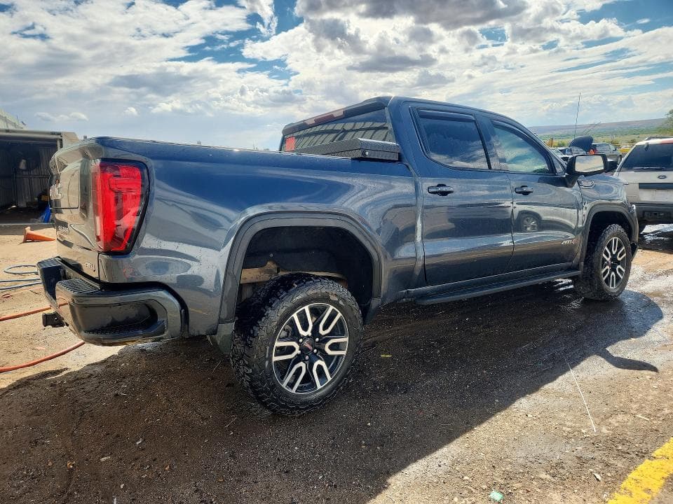 2021 GMC SIERRA K1500 AT4 3
