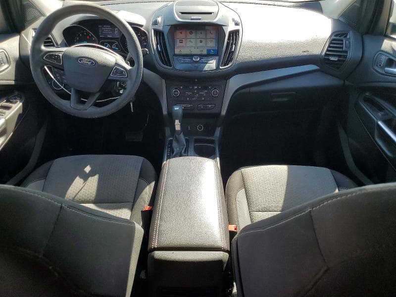 2017 FORD ESCAPE SE 8