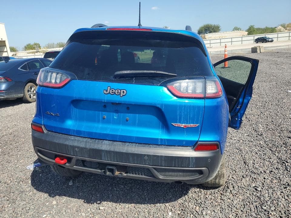2019 JEEP CHEROKEE TRAILHAWK 6