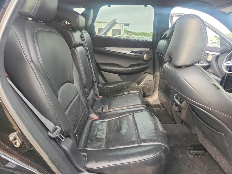 2019 INFINITI QX50 ESSENTIAL 10