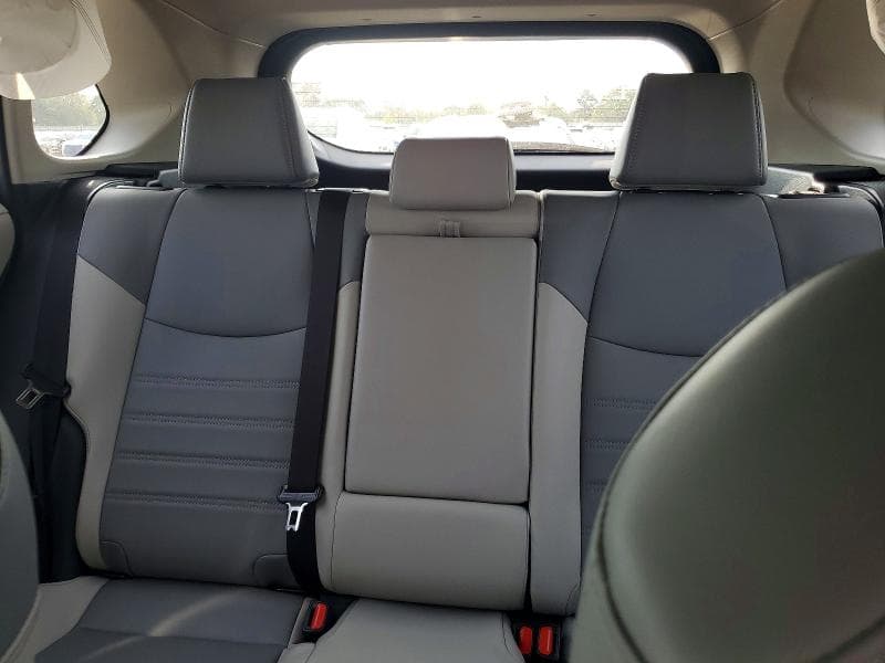2022 TOYOTA RAV4 XLE PREMIUM 10