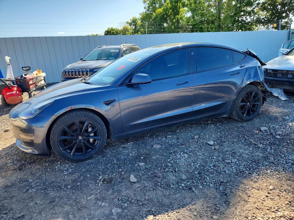 2022 TESLA MODEL 3 - 1