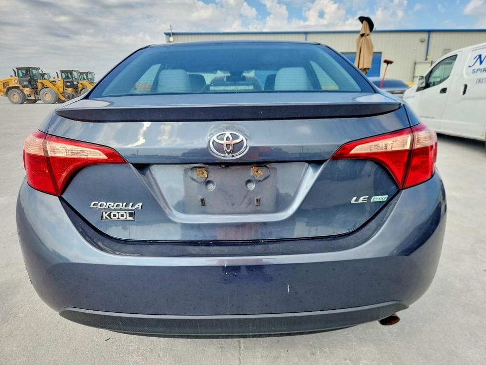 2018 TOYOTA COROLLA LE ECO 6