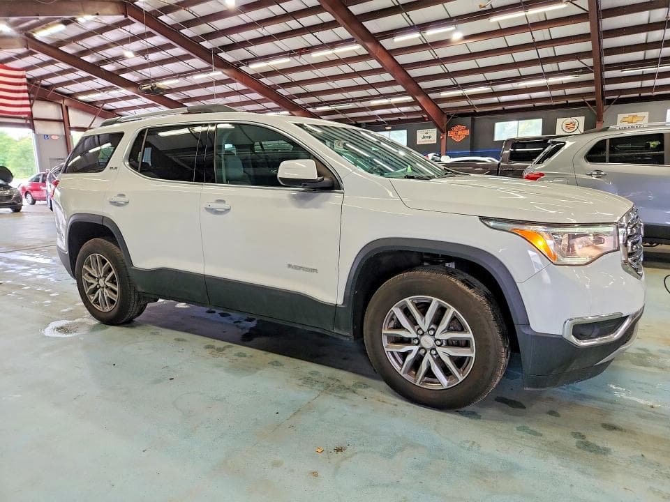 2017 GMC ACADIA SLE 4