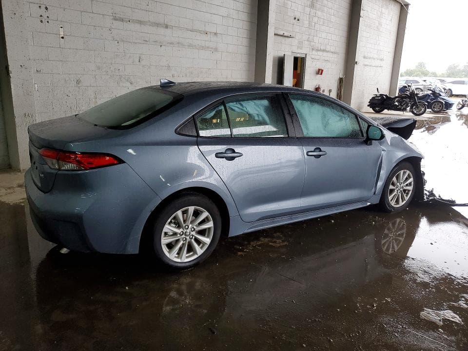 2026 TOYOTA COROLLA LE 3