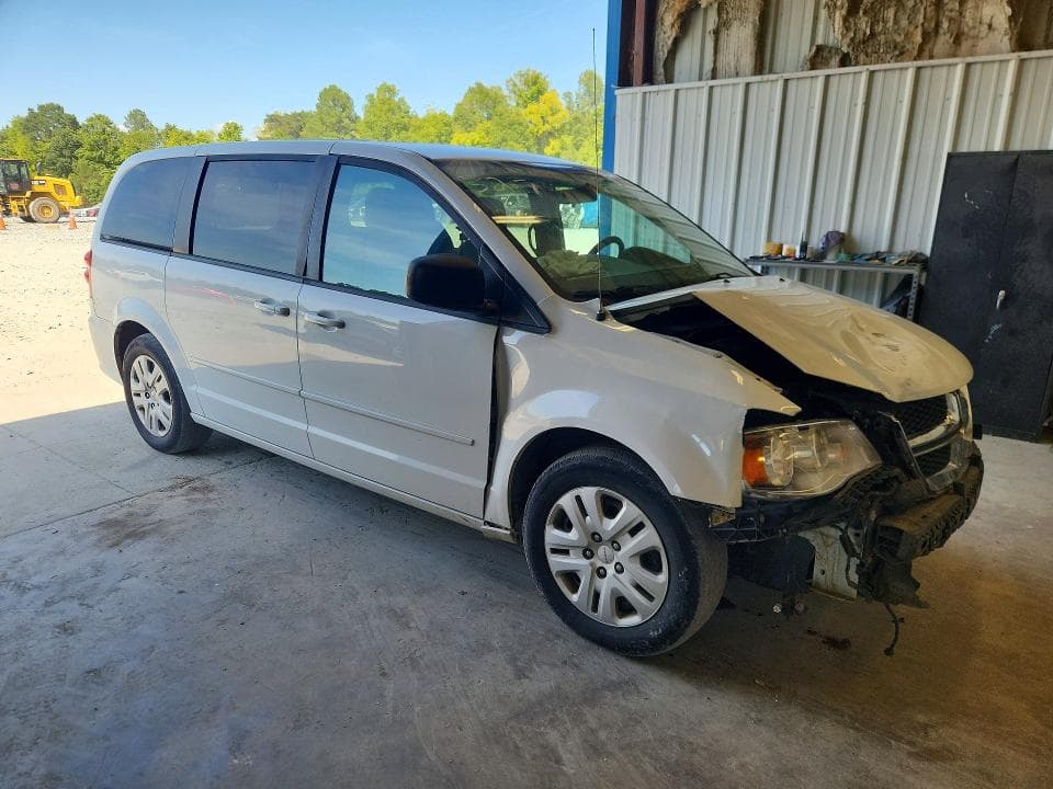 2017 DODGE GRAND CARAVAN SE 4