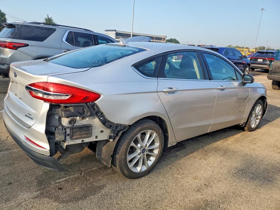 2019 FORD FUSION SE 3