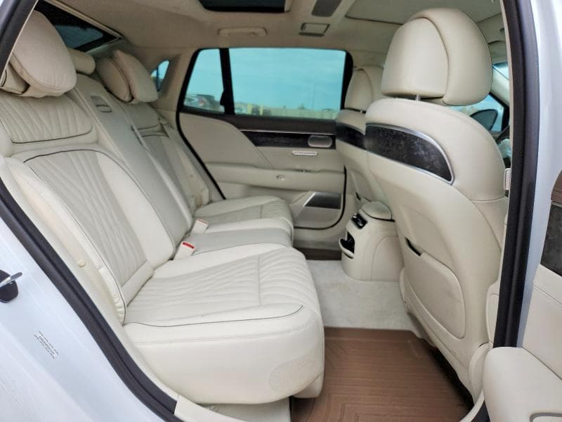 2024 GENESIS G90 3.5T E-SUPERCHARGER 10