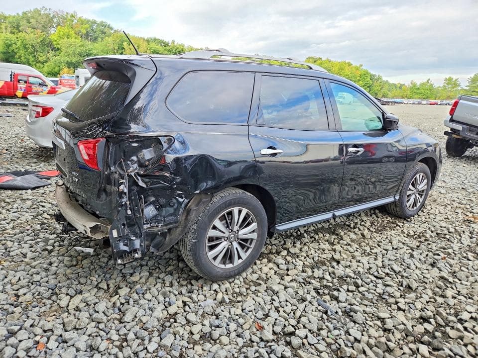 2018 NISSAN PATHFINDER SV 3