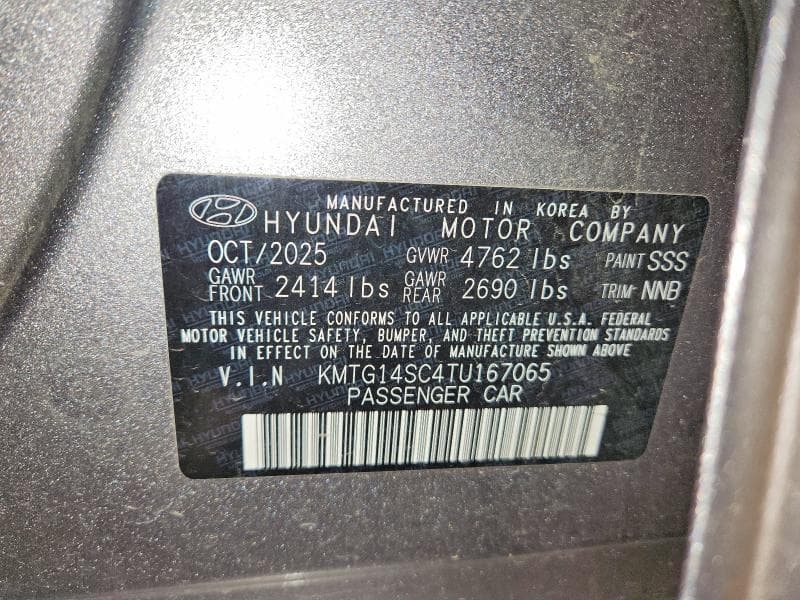 2026 GENESIS G70 2.5T STANDARD 12