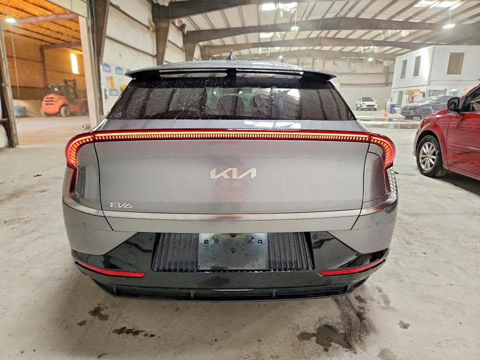 2023 KIA EV6 WIND 6