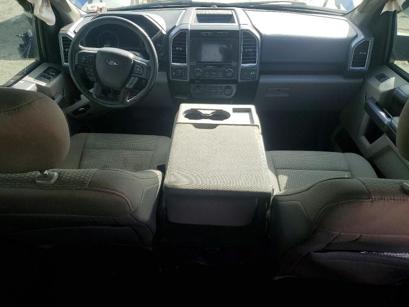 2017 FORD F150 SUPERCREW 8