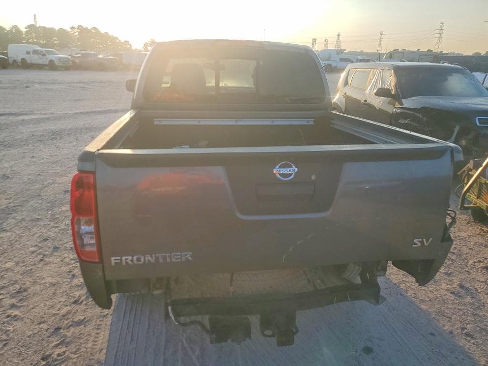 2020 NISSAN FRONTIER SV 6