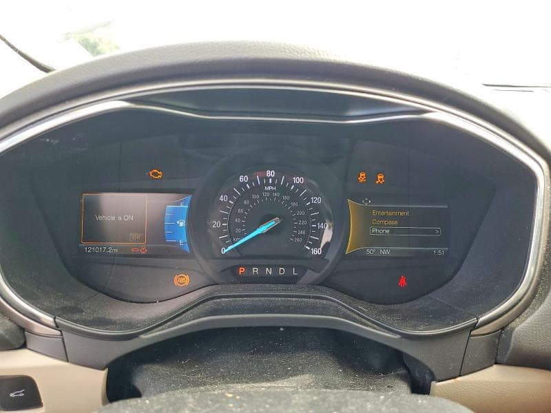 2020 FORD FUSION SE 9