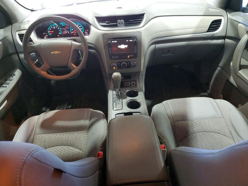 2017 CHEVROLET TRAVERSE LS 8