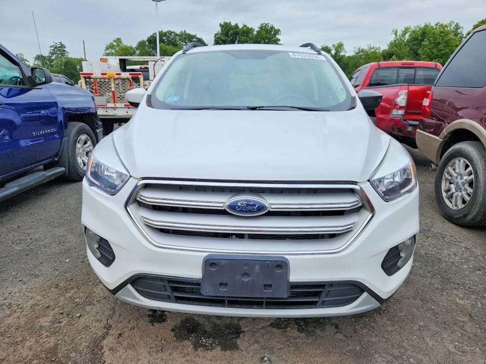 2018 FORD ESCAPE SE 5