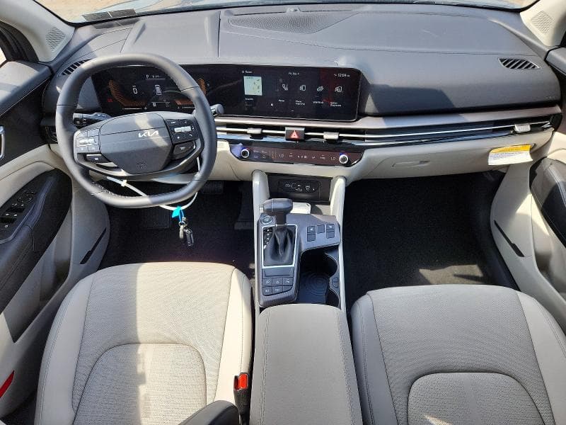 2026 KIA SPORTAGE EX 8