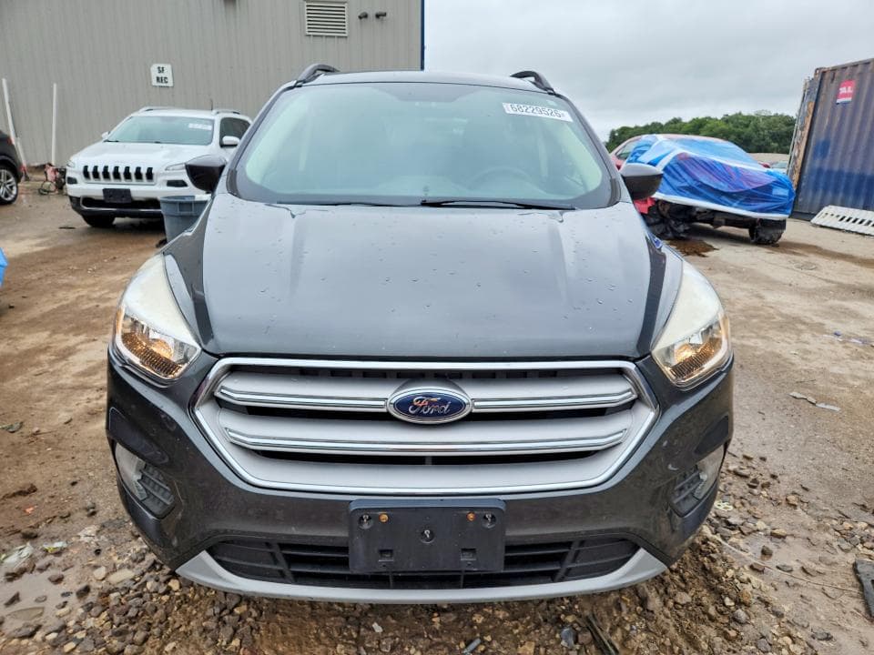 2018 FORD ESCAPE SE 5