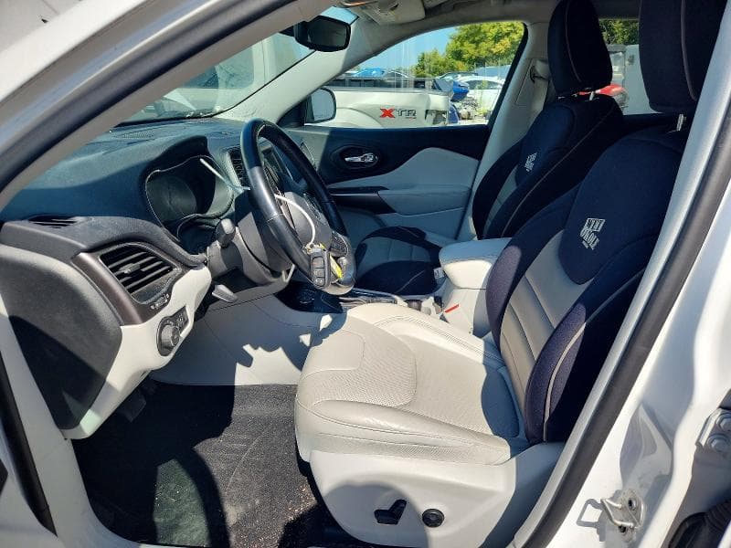 2020 JEEP CHEROKEE LATITUDE PLUS 7