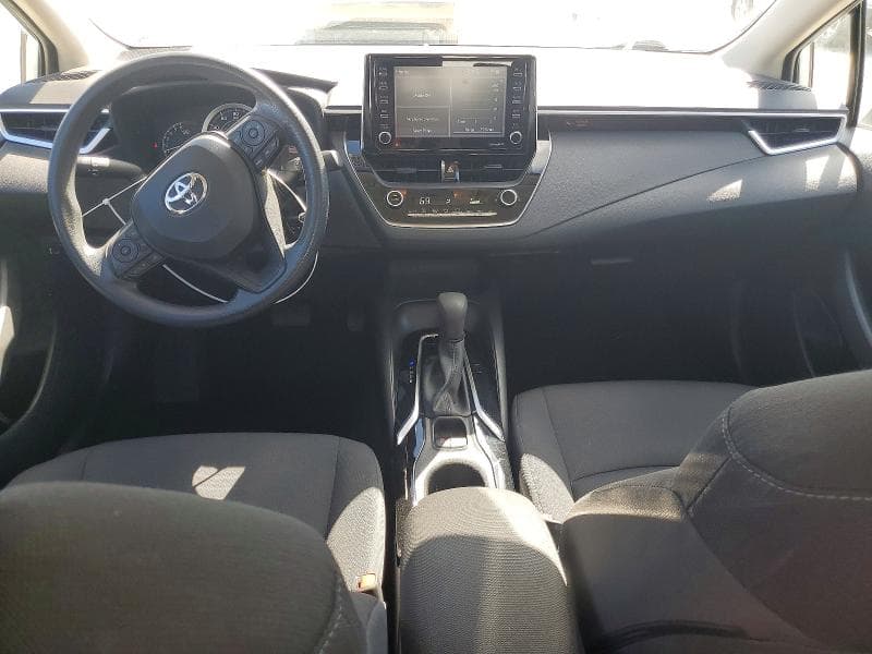 2021 TOYOTA COROLLA LE 8