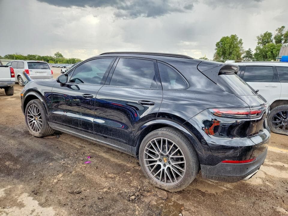 2021 PORSCHE CAYENNE 2