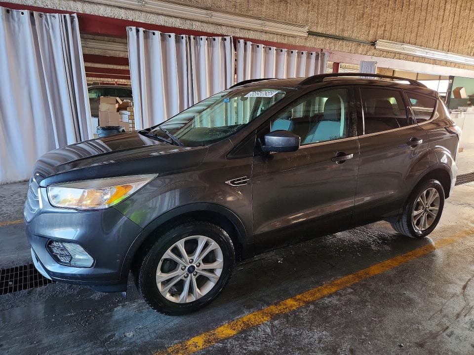 2018 FORD ESCAPE SE - 1
