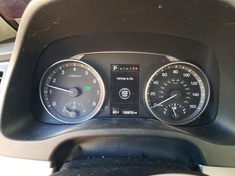 2017 HYUNDAI ELANTRA LIMITED 9