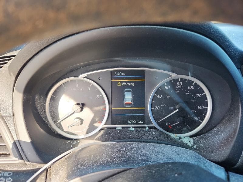 2019 NISSAN SENTRA S 9