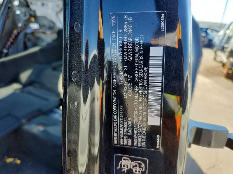 2026 VOLVO XC90 CORE 13