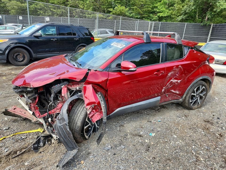 2018 TOYOTA C-HR XLE - 1