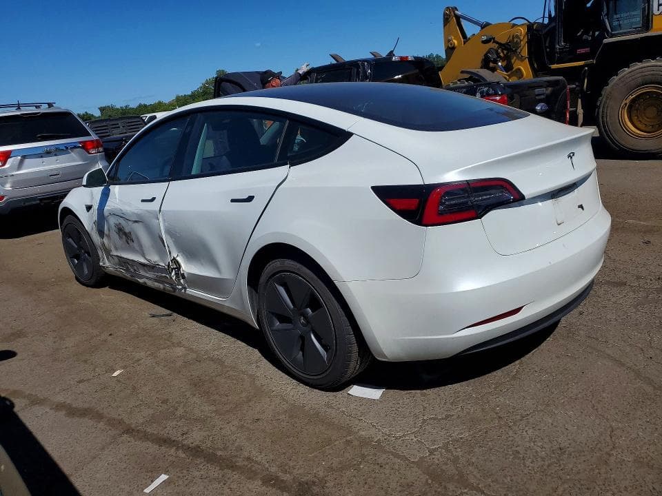 2023 TESLA MODEL 3 2