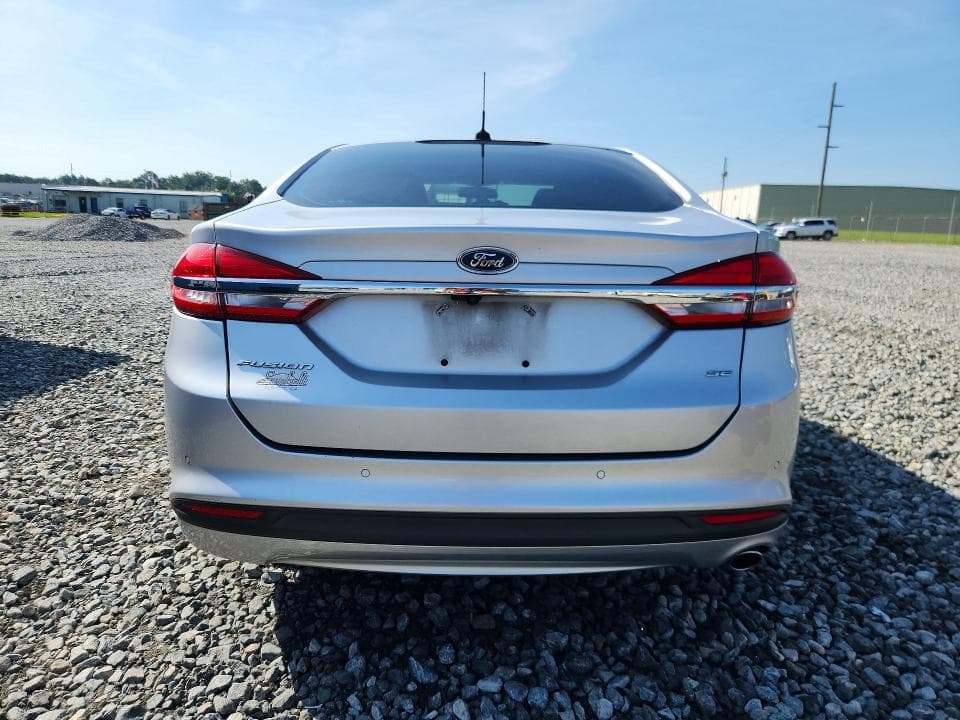 2017 FORD FUSION SE 6