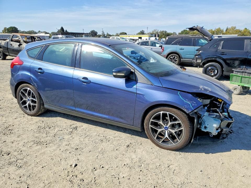 2018 FORD FOCUS SEL 4