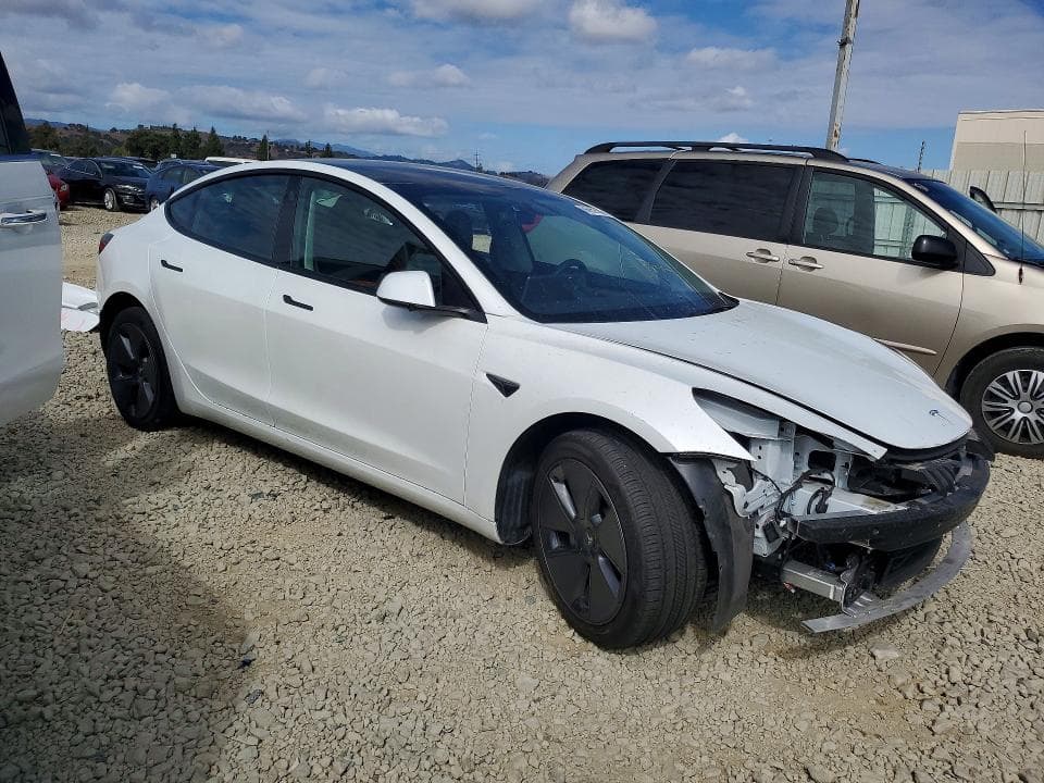 2023 TESLA MODEL 3 4