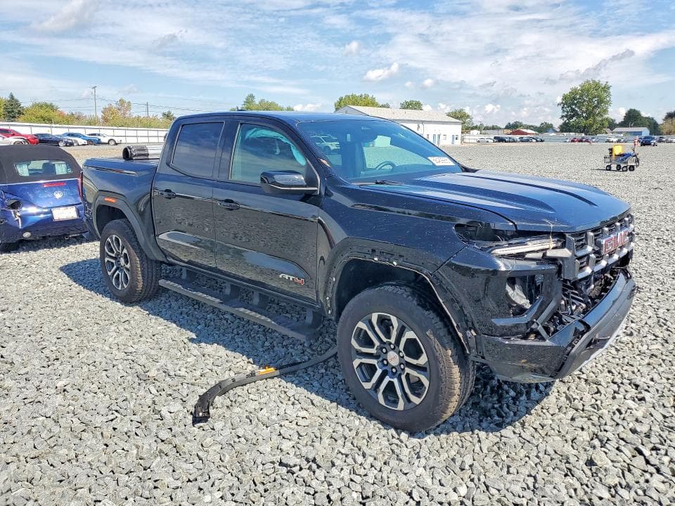 2024 GMC CANYON AT4 4