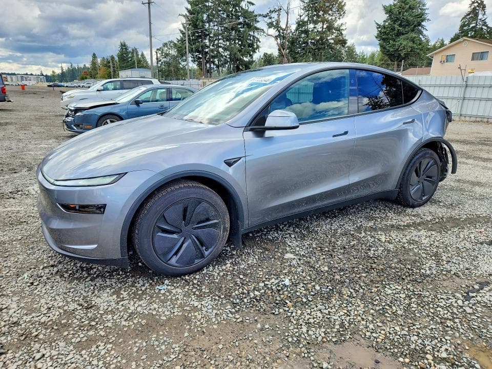 2026 TESLA MODEL Y - 1