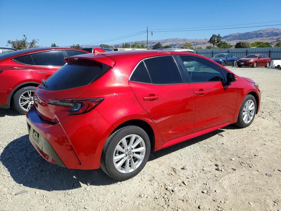 2023 TOYOTA COROLLA HATCHBACK SE 3