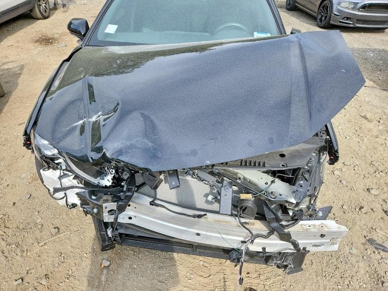 2025 TOYOTA CAMRY XSE 11