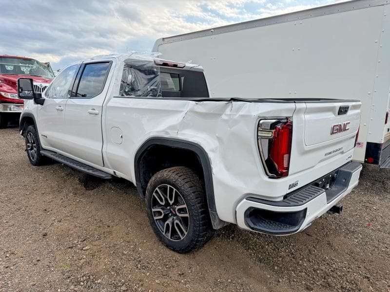 2026 GMC SIERRA K1500 AT4 3
