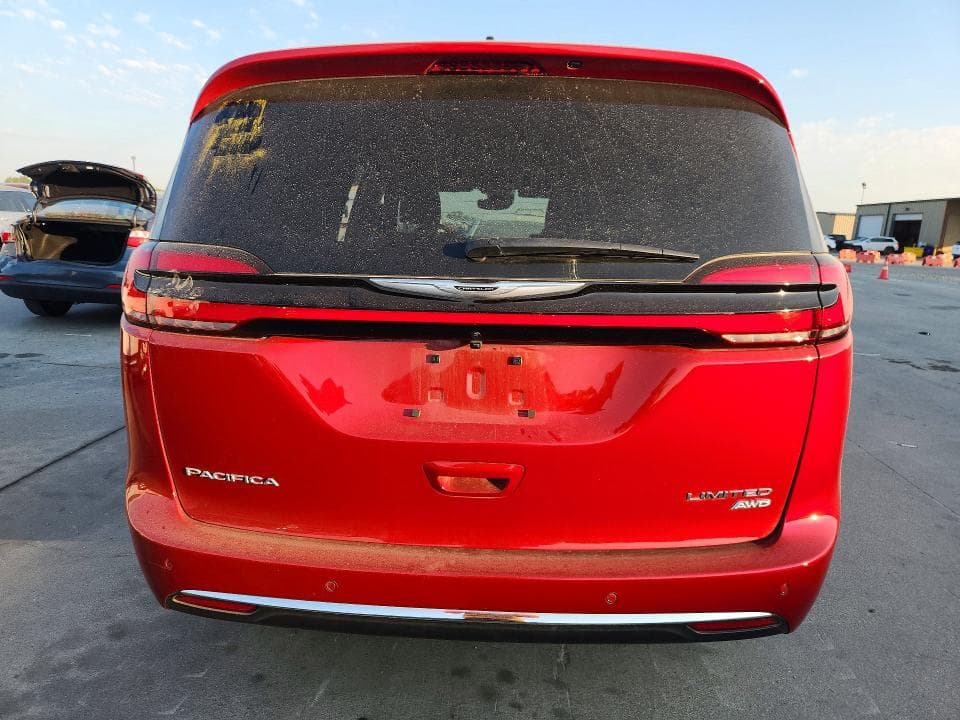 2026 CHRYSLER PACIFICA LIMITED 6