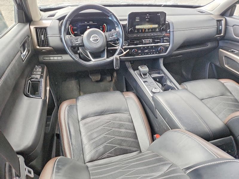 2023 NISSAN PATHFINDER PLATINUM 8