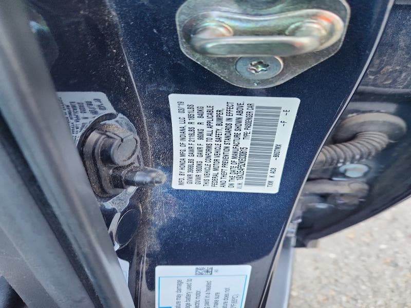 2019 HONDA INSIGHT EX 12