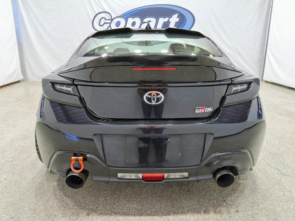 2024 TOYOTA GR86 BASE 6