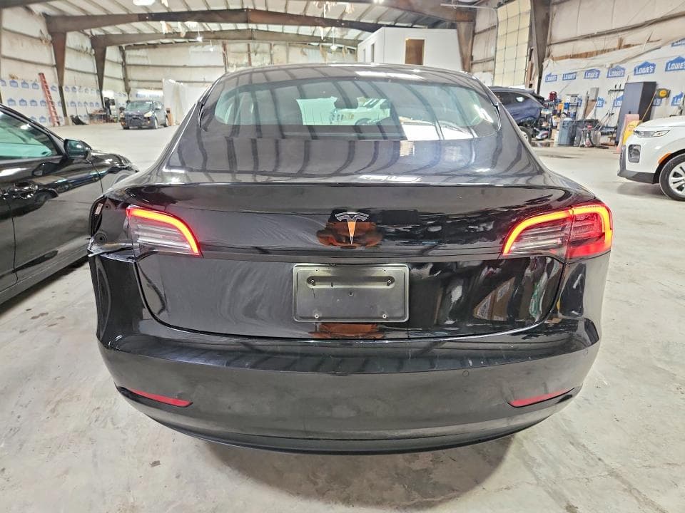 2022 TESLA MODEL 3 6