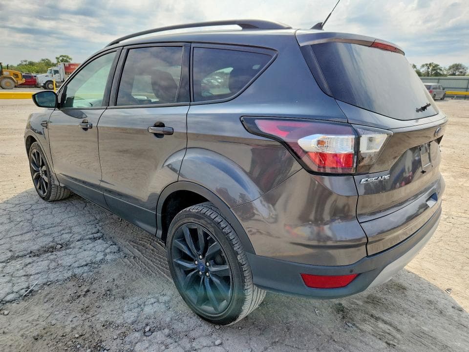 2018 FORD ESCAPE SE 2