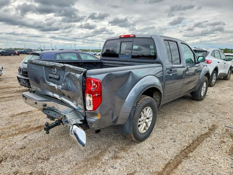 2017 NISSAN FRONTIER SV 3
