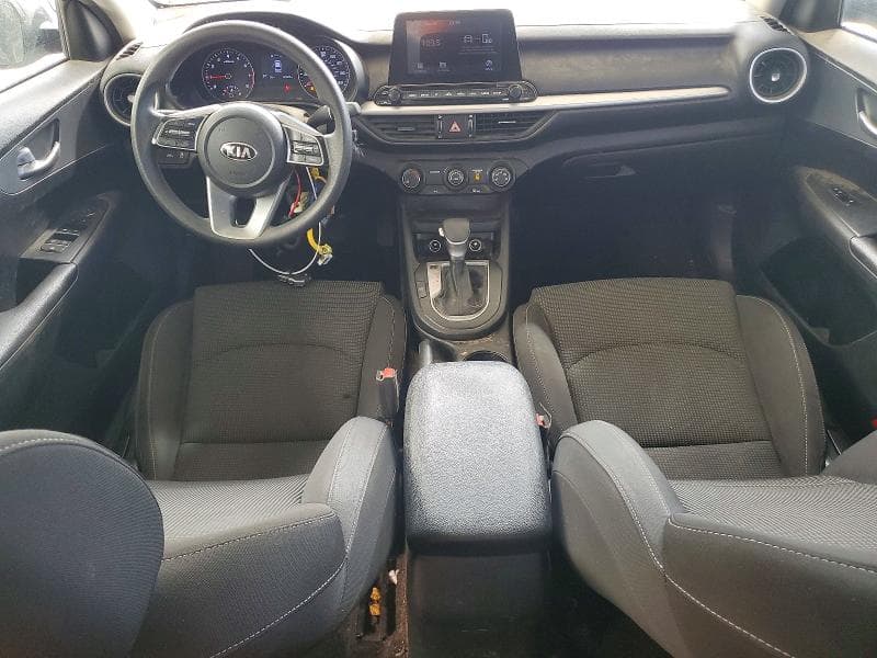 2020 KIA FORTE FE 8