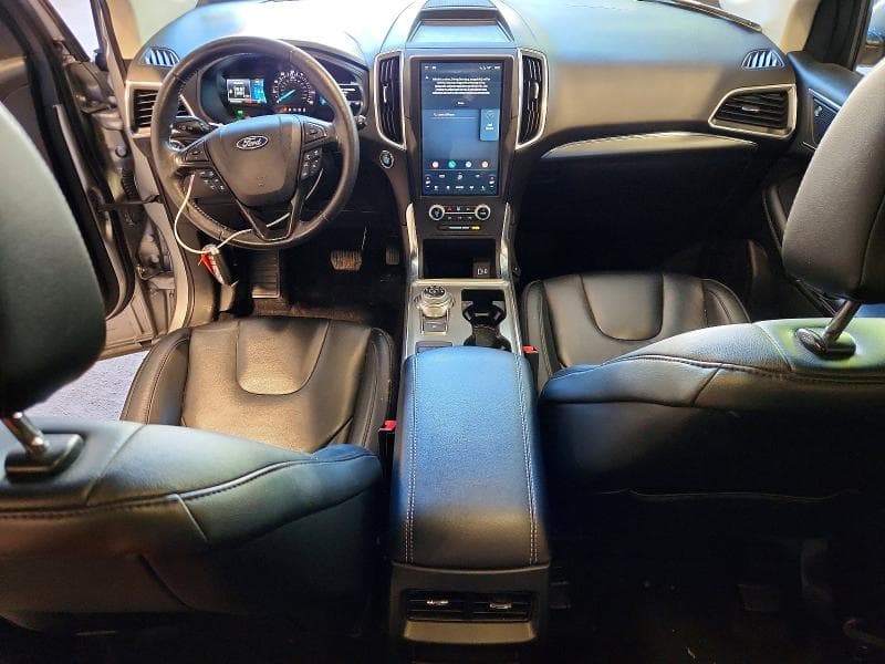 2022 FORD EDGE TITANIUM 8